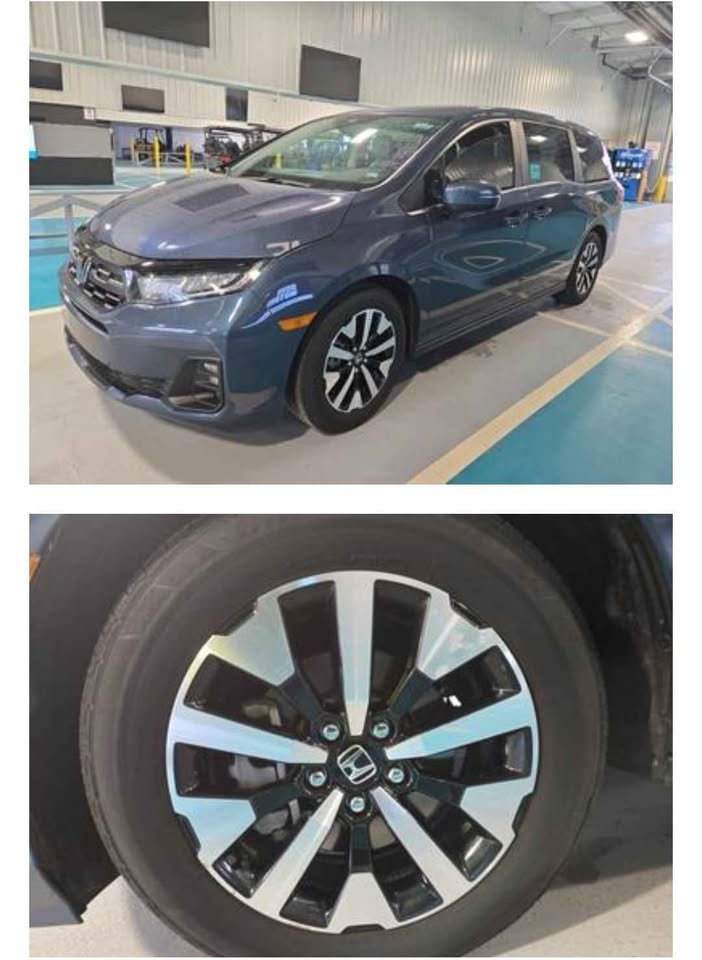 2025 Honda Odyssey EX-L FWD with 16k Miles SOLD SOLD SOLD